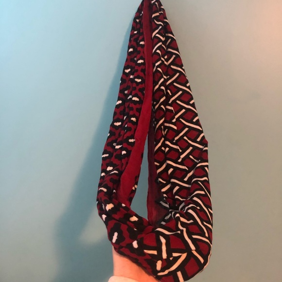 NWOT Mudpie Scarf - Picture 3 of 4